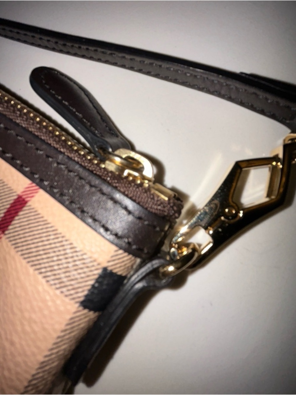 Vintage Check Leather Crossbody Bag in Beige and Black - Picture 7 of 11